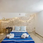 Lägenhet Gabbiano 7 - Coastal Comfort With 2 Bedrooms Bari