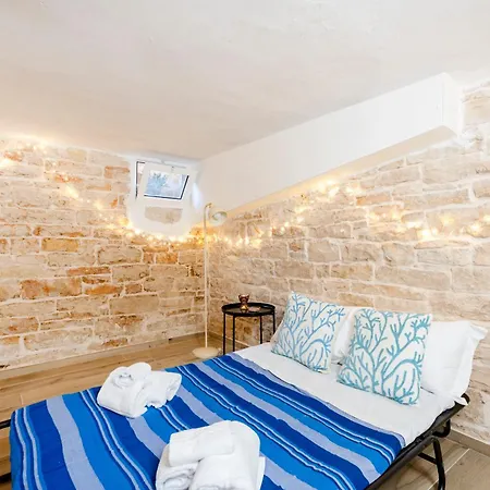 Apartment Gabbiano 7 - Coastal Comfort With 2 Bedrooms Bari