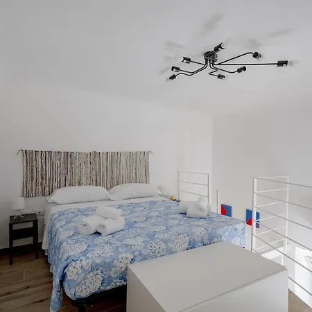 Apartment Gabbiano 7 - Coastal Comfort With 2 Bedrooms