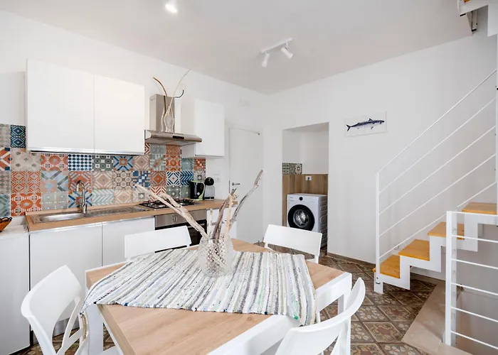 Apartment Gabbiano 7 - Coastal Comfort With 2 Bedrooms Bari