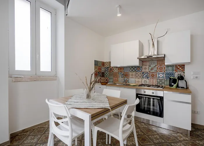 Gabbiano 7 - Coastal Comfort With 2 Bedrooms * Bari